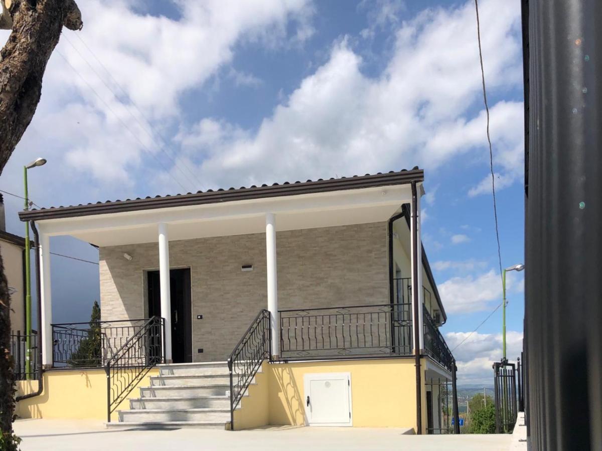 L'Angelica Affittacamere Grottaminarda Exterior photo